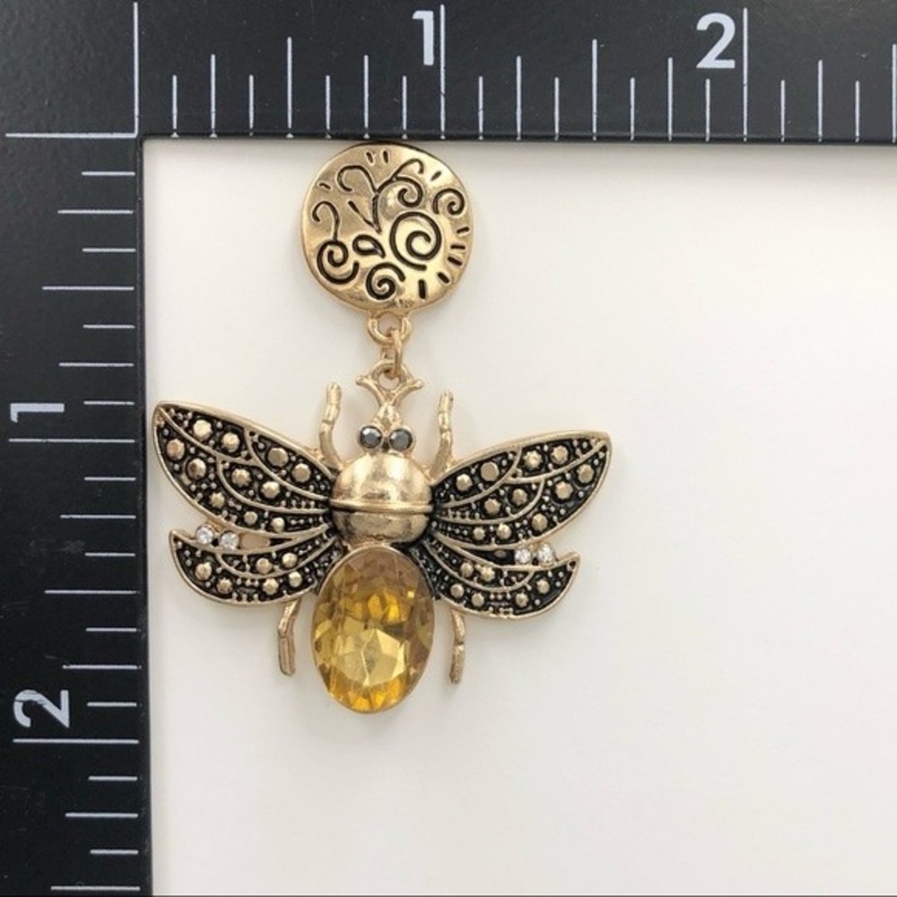 🌼 Bee Rhinestone Post Drop Earrings - Picture 2 of 3